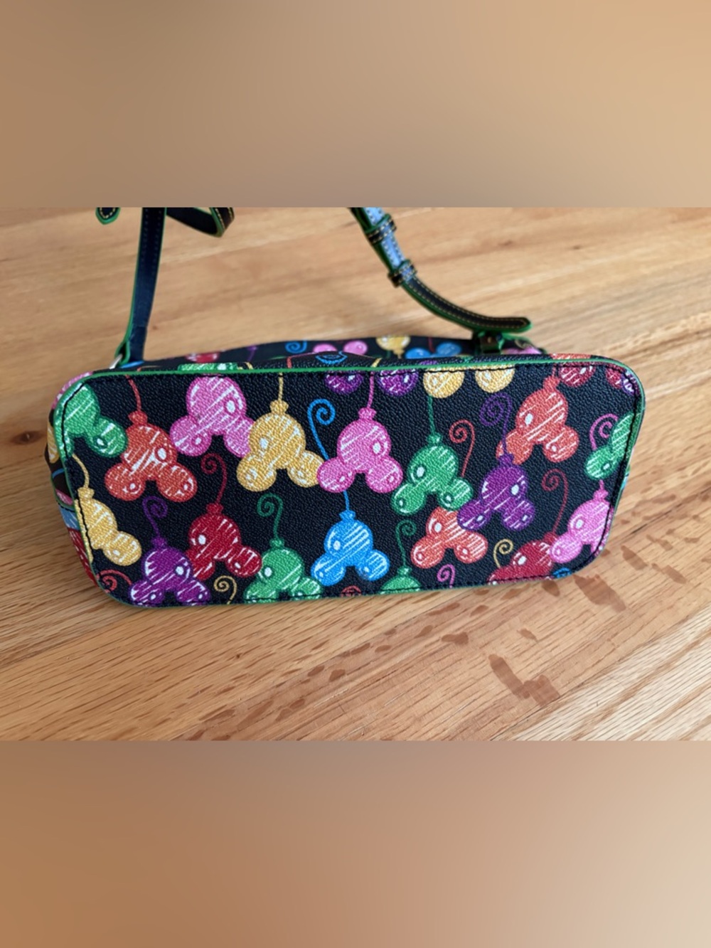 Disney Dooney & Bourke 10th Anniversary Mickey Balloons Crossbody - Picture 4 of 7